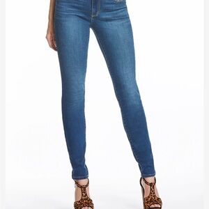 Jessica Simpson kiss me super skinny  Women's Blue Skinny Jeans